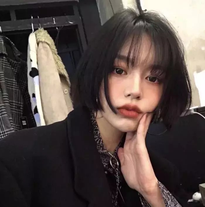 家有蛇仙美貌妻